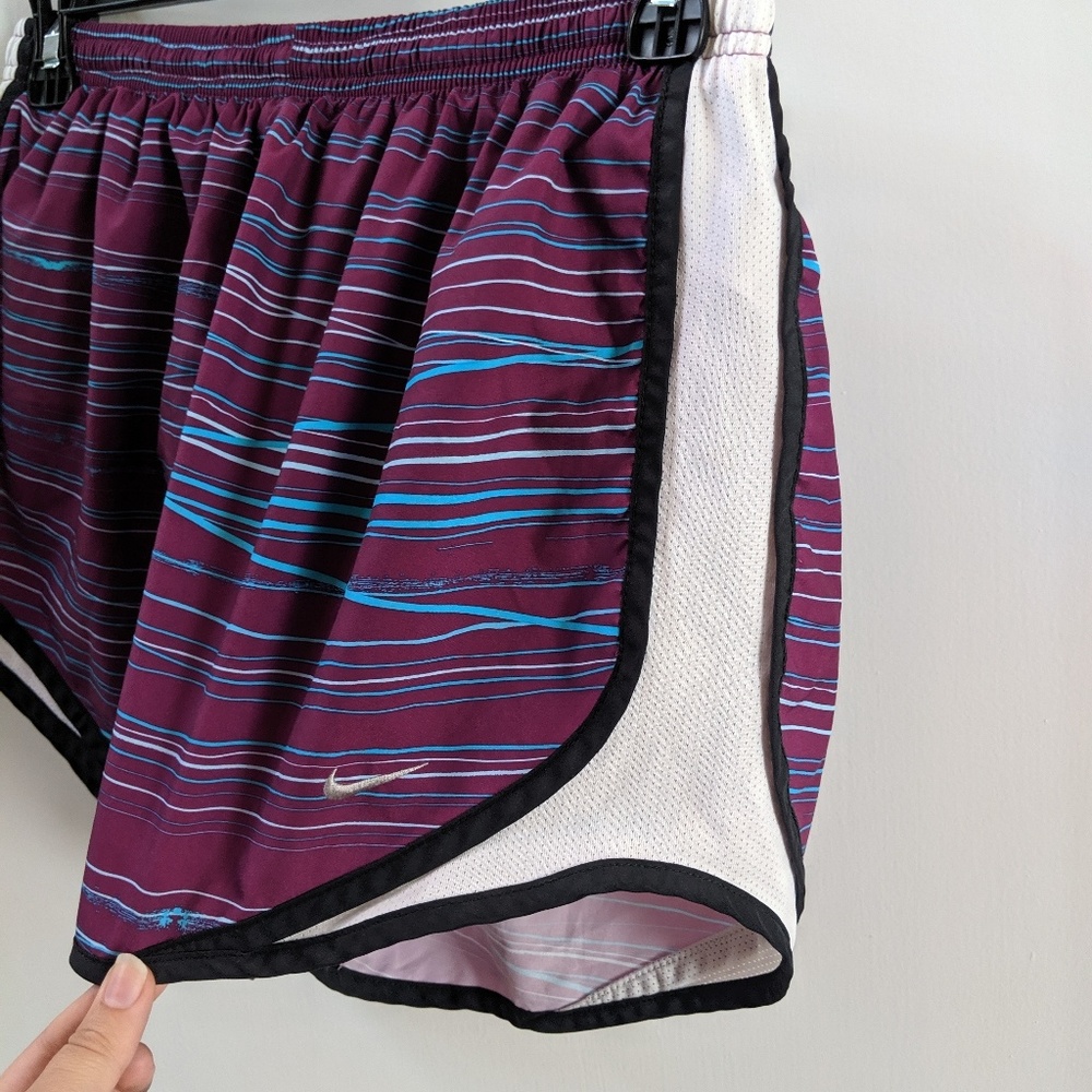 Nike Tempo running short